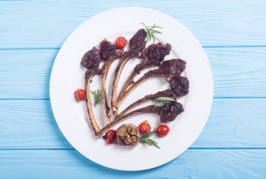 Izgara kaburga veya rack kuzu ve ingridient. Gıda arka plan