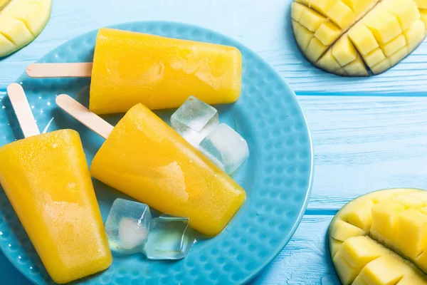 Házi Mango Popsicle Nyári Fagylalt Egészséges Élelmiszer — Stock Fotó