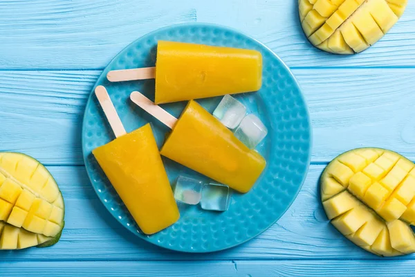 Homemade Mango Popsicle Summer Ice Cream Healthy Food — Stock Photo, Image