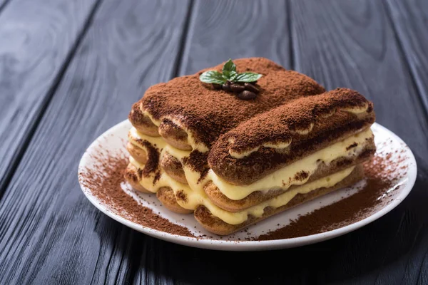 Gâteau Tiramisu Fait Maison Sucré Dessert Italien Contexte Alimentaire — Photo