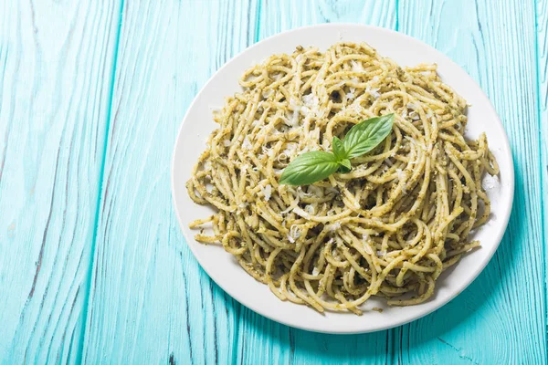 パスタ スパゲッティ ソース ペスト イタリア料理の背景 — ストック写真