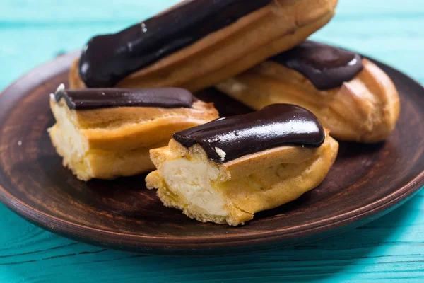 Sobremesa Francesa Eclair Com Chocolate Delicioso Fundo Alimentar — Fotografia de Stock