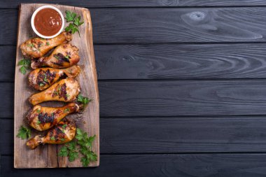 Tavuk budu barbekü gıda arka plan domates soslu ızgara