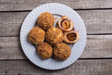 Geleneksel Avusturya Erik köfte. Tatlı ev yapımı tatlı