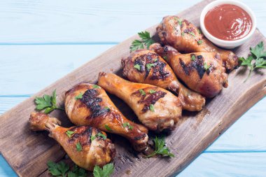 Tavuk budu barbekü gıda arka plan domates soslu ızgara