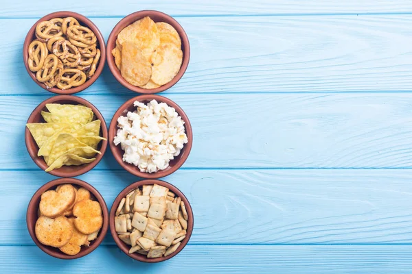 Frame Mix Snacks Pretzels Crackers Chips Nachos Pop Corn — Stock Photo, Image