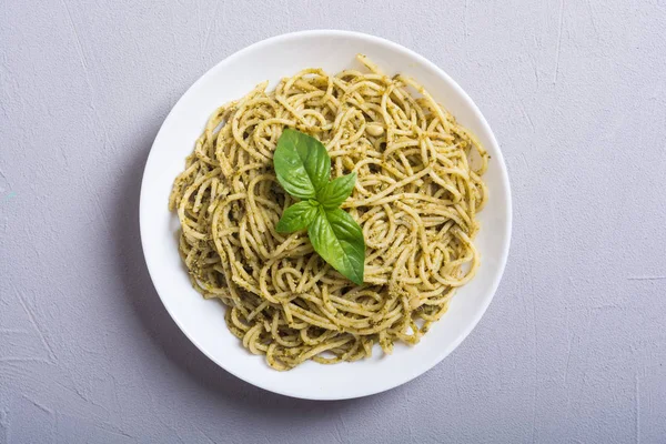 Pasta Espaguetis Con Pesto Salsa Fondo Alimenticio Italiano — Foto de Stock
