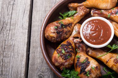 Tavuk budu barbekü gıda arka plan domates soslu ızgara