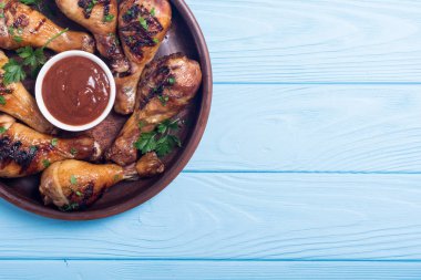 Tavuk budu barbekü gıda arka plan domates soslu ızgara