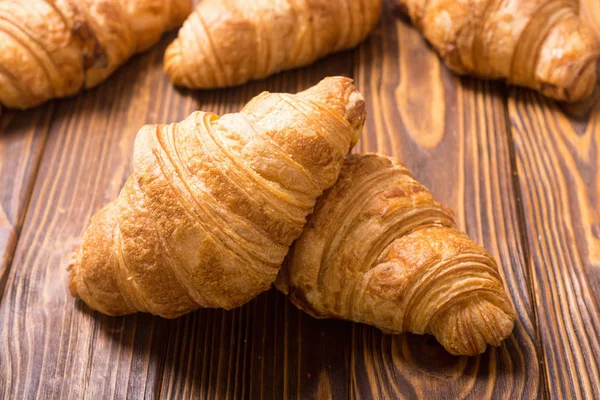 Französisch Leckeres Frühstück Croissants Auf Holzgrund — Stockfoto