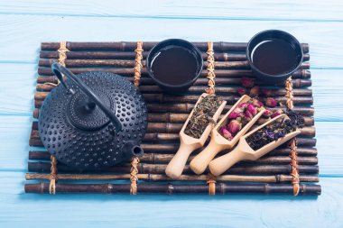 Geleneksel Çin bitkisel çay. Asya sağlıklı gıda backgeound