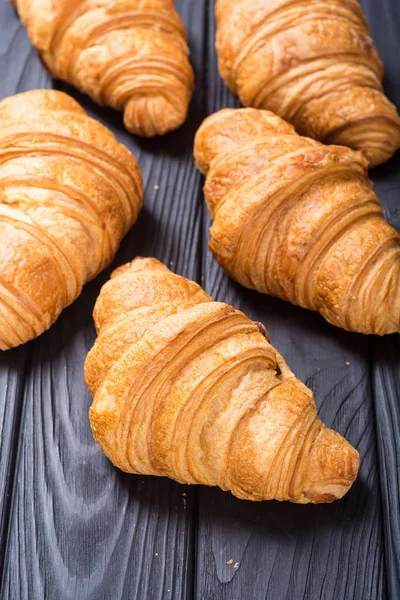 Französisch Leckeres Frühstück Croissants Auf Holzgrund — Stockfoto