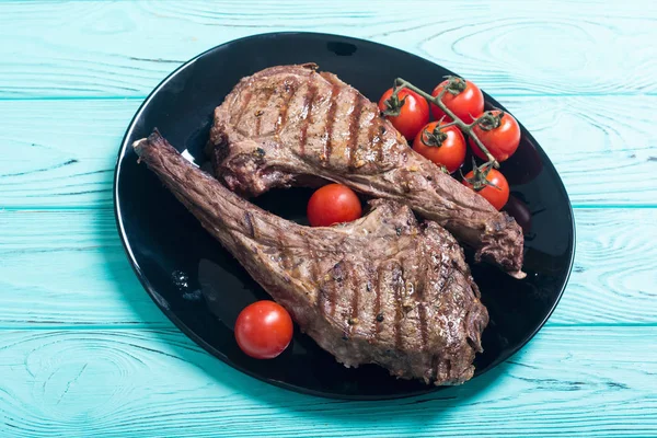 Carne Res Parrilla Con Filete Tomahawk Fondo Alimentos Bbq Plato —  Fotos de Stock