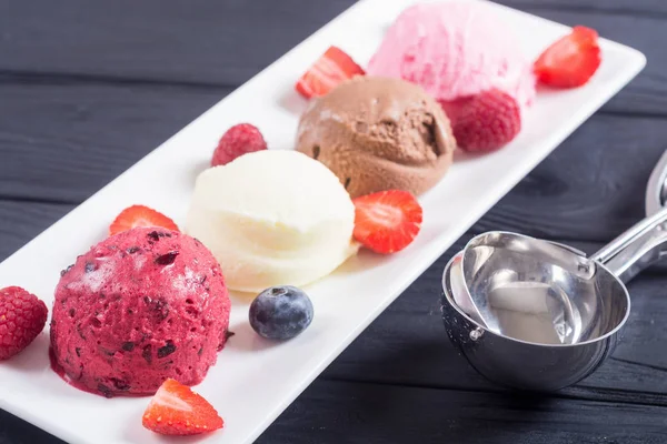 Mix di palline gelato — Foto Stock