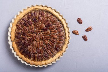 Sonbahar amerikan cevizli pasta