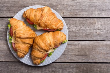 Fransız kruvasan sandviç