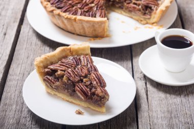 Sonbahar amerikan cevizli pasta