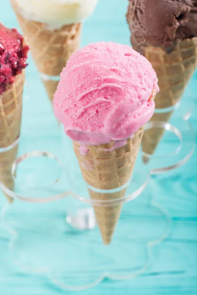 Cones de waffle de gelado — Fotografia de Stock