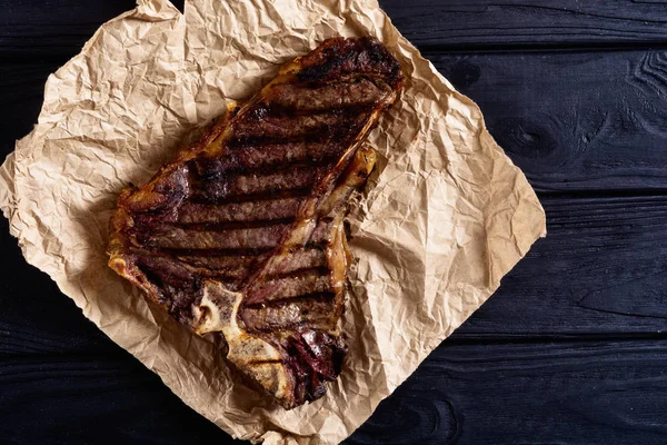 Grillad T-Bone Steak kött — Stockfoto