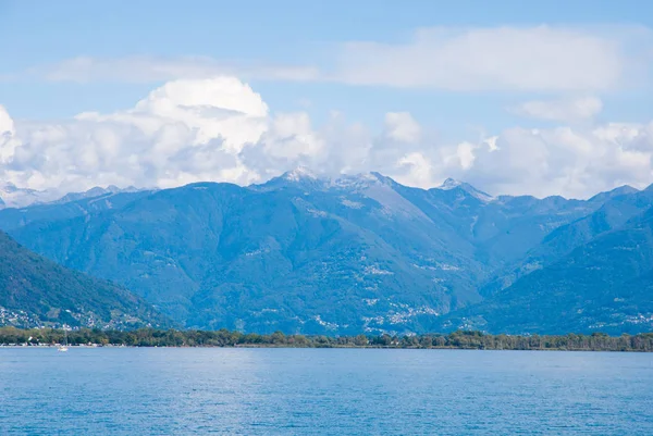 Fondo Tranquilo Suiza Mejores Vistas Las Montañas — Foto de Stock