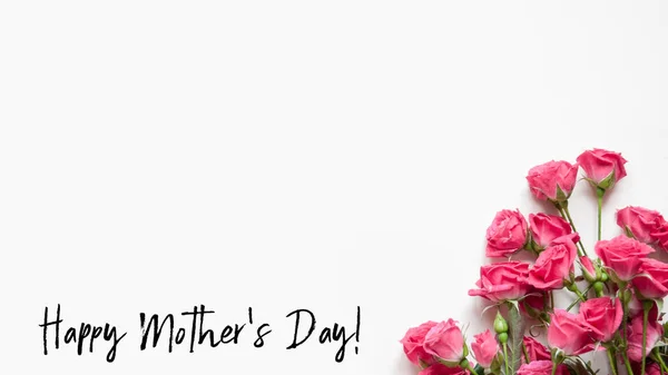 母亲节 妇女节 情人节 生日背景 新鲜的玫瑰 弹簧平躺 顶部视图 — 图库照片