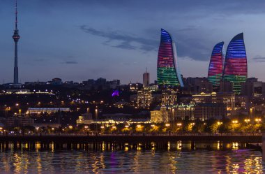 2018, Azerbaycan, su manzaralı geceleri