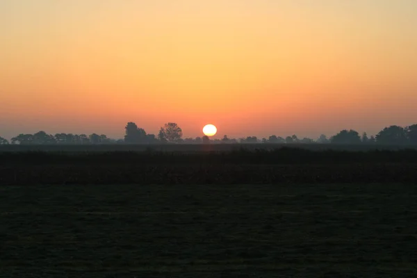 Sonnenaufgang Über Der Wiese Oranges Licht — Stockfoto