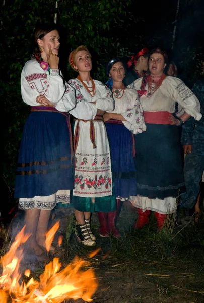 Kiev Oblast Kievskaya Ukraine 2011 Les Femmes Costumes Ukrainiens Chantent — Photo