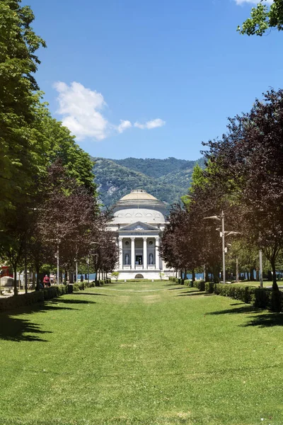 Como Italy นายน 2018 ดโวลต สาวร ศให Alessandro Volta ประด — ภาพถ่ายสต็อก