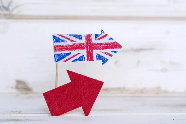 Papírové Vlajky Spojeného Království Červená Šipka Brexit Koncept — Stock fotografie