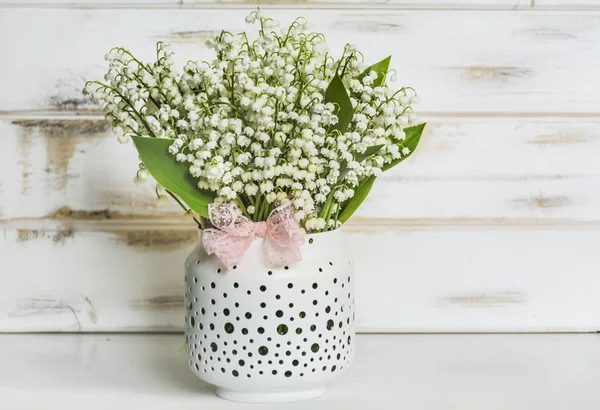 Lírio Vale Buquê Vaso Primavera Flores Fundo — Fotografia de Stock