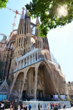 Barcelona İspanya - Haziran 15,2018: yakın Sagrada Familia Kilisesi - katedral tasarlanmış tarafından Antonio Gaudi Barcelona, İspanya.