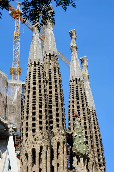 Barcelona Spain June 2018 Close Sagrada Familia Church Cathedral Designed — Stock Photo, Image