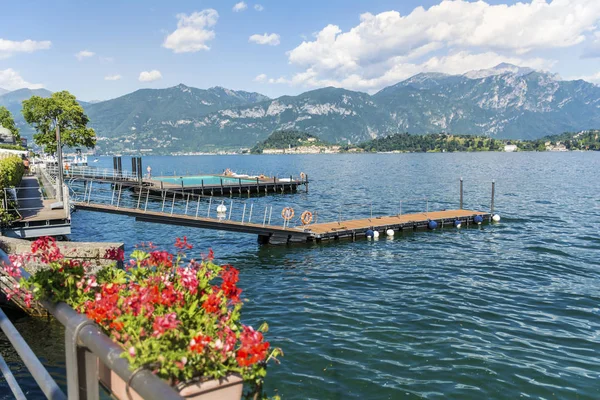 Tremezzo Lago Como Itália Junho 2018 Piscina Lago Como Lombardia — Fotografia de Stock