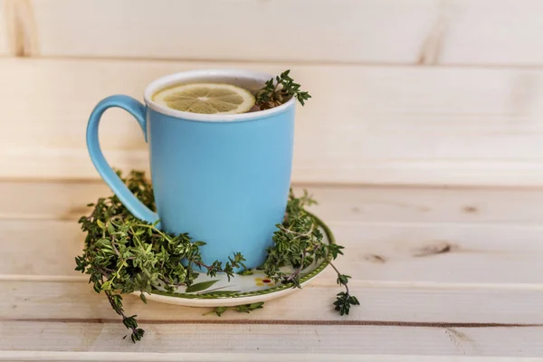 Blue Cup Tea Green Thyme Herb — Stock Photo, Image