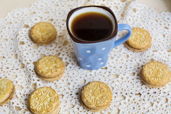 Tassen Kaffee Und Haferflockenkekse — Stockfoto