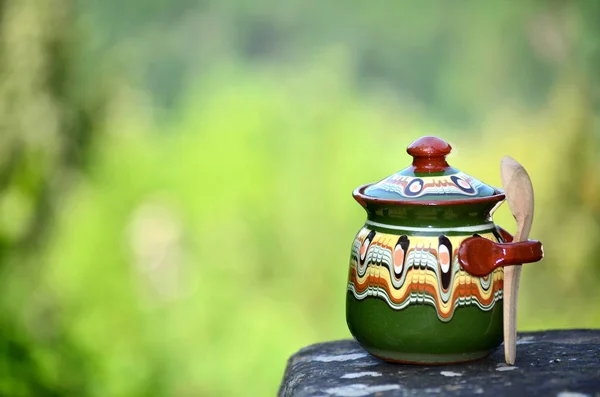 Red Pot Table Garden — Stock Photo, Image