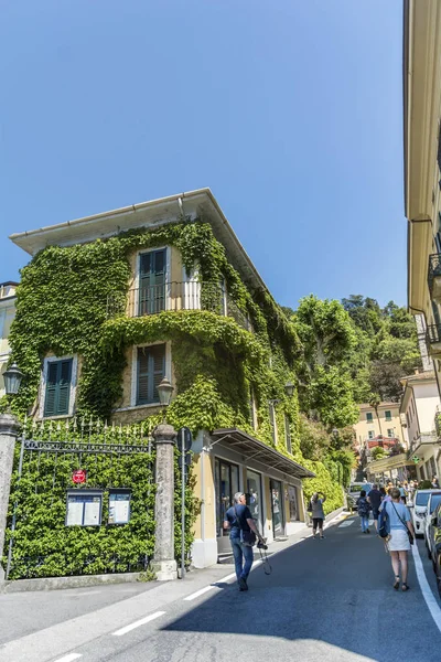 Como Italie Juin 2018 Rue Avec Bâtiments Antiques Orange Côme — Photo