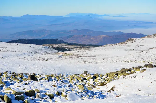 Güzel Karlı Highland Doğal Görünümünü — Stok fotoğraf