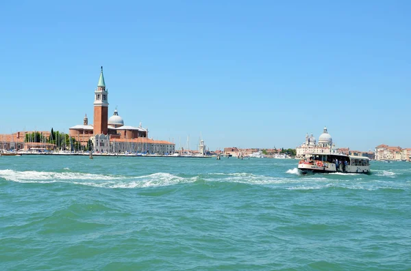 Venice Italy June 2018 San Giorgio Island Ferry Canal Venice — Stock Photo, Image