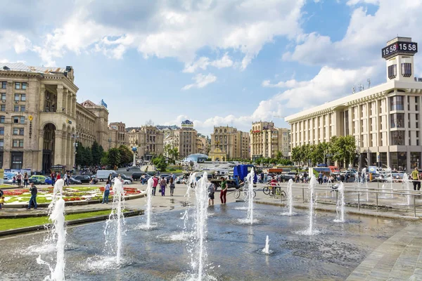 Kiev Ucrania Mayo 2019 Vista Plaza Maidan Nezalezhnosti Con Fuentes — Foto de Stock