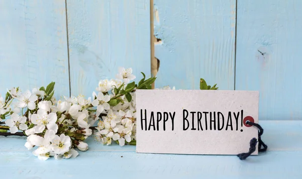 Fleurs De Tulipes Sur La Table Avec Message Joyeux Anniversaire Fete Salutation Stock Photo Fleurs De Tulipes Sur La Table Avec Message Joyeux Anniversaire Fete Salutation Stock Photo
