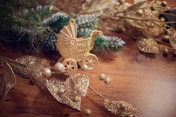 Christmas Background Pine Branches Shiny Golden Key Toys New Year — Stock Photo, Image