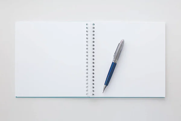 Notebook voor planning met pentijd beheer — Stockfoto