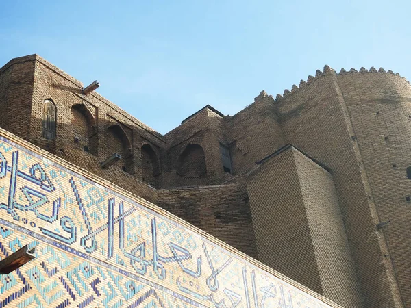 EASTERN ARCHITECTURE AND THE BLUE SKY, A CYRIPTIC LAYER, ARABIC NADIPIS