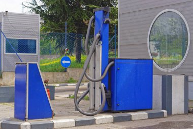 self servis araba yıkama süpürgesi.