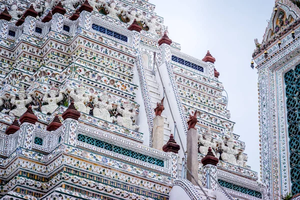 Wat Arun Ratchawararam Buddhistický Chrám Thajsko — Stock fotografie