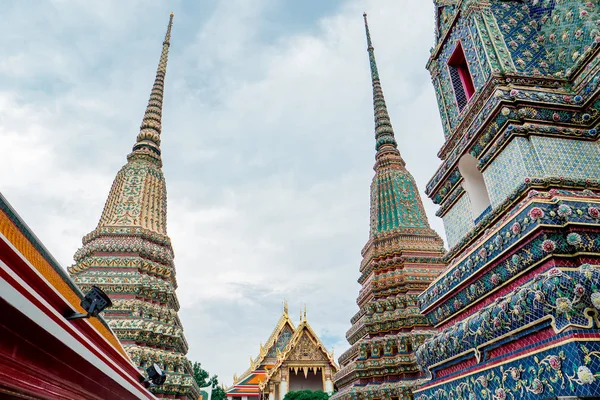 Bangkok, Tailândia - julho de 2019: Wat Pho (o Templo do Reclin — Fotografia de Stock