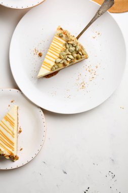 Plaka, gıda yukarıdaki geleneksel cheesecake