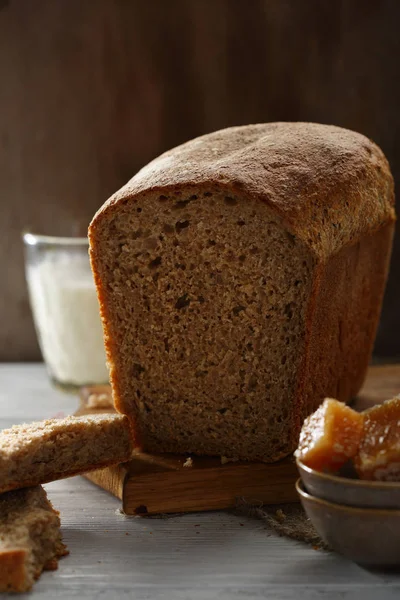 Житній Хліб Медом Харчування Крупним Планом — стокове фото
